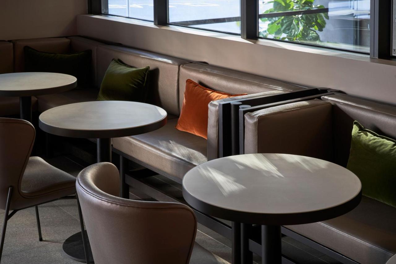 Courtyard By Marriott Melbourne Flagstaff Gardens Hotel Kültér fotó