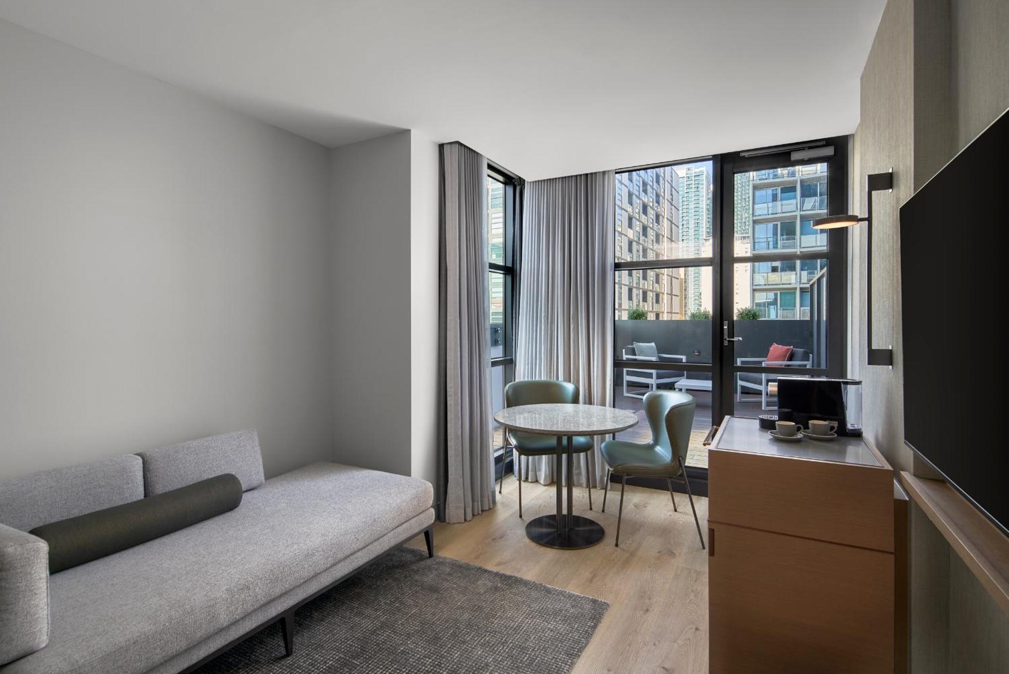 Courtyard By Marriott Melbourne Flagstaff Gardens Hotel Kültér fotó